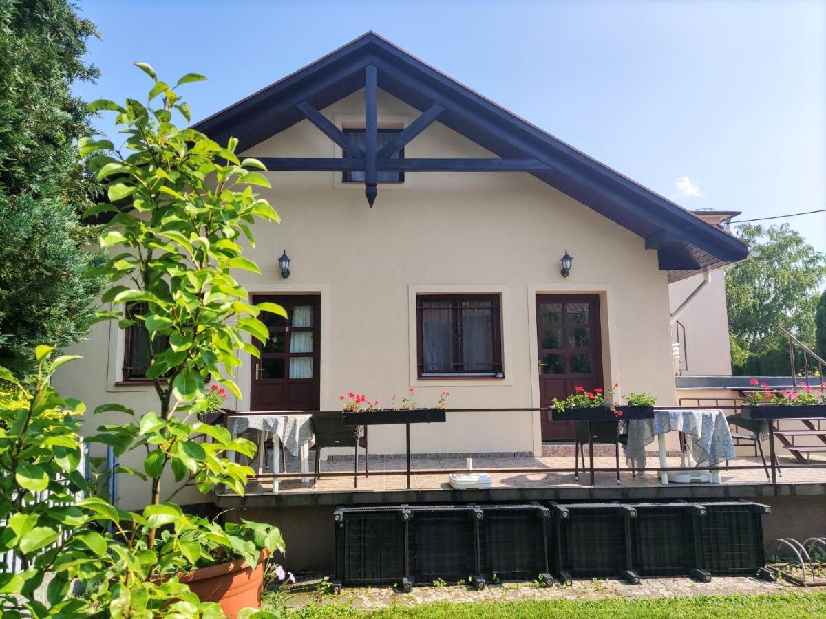 Feszek Apartmanhaz Vonyarcvashegy Dış mekan fotoğraf